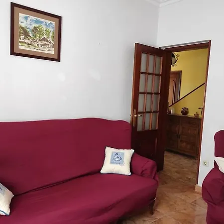 Casa Loli-villar * لواركا